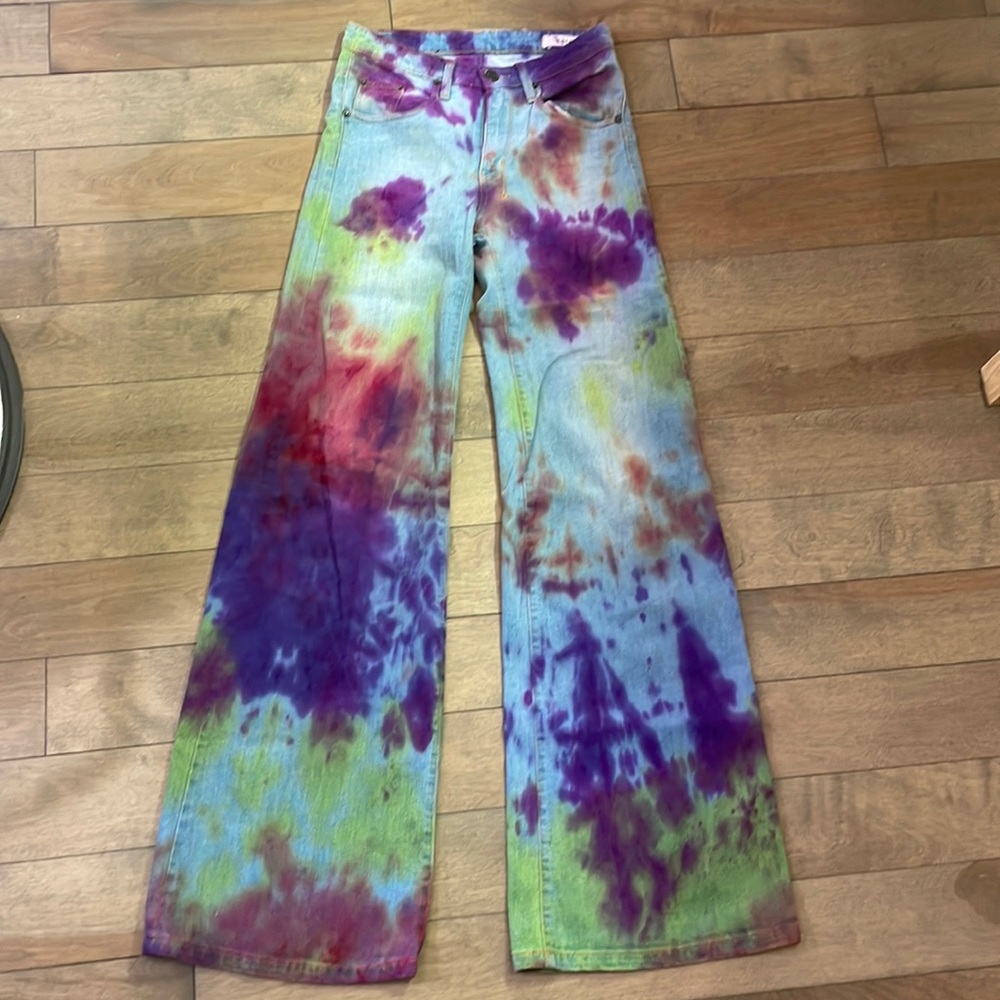 18th Amendment tie dye jeans size 29